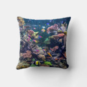 Tropical Beaches | Underwater Coral Reef クッション (裏面)