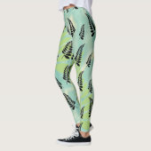 Tropical Black Fern Leaf Leggings レギンス (左)