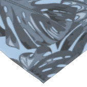 Tropical Dark Blue Monstera Jungle Leaves テーブルクロス (アングル)