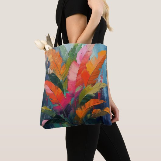 Tropical Feathers – Vibrant Botanical Abstraction トートバッグ (クローズアップ)