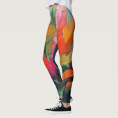 Tropical Feathers – Vibrant Botanical Abstraction レギンス (左)