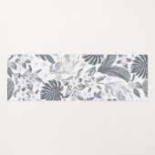 Tropical Grey Foliage Floral White Pattern ヨガマット (正面(横))