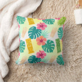 Tropical Hawaiian Tiki Pattern for Parties Wedding クッション (ブランケット)