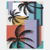 Tropical Palms on Geometric Sunset Background フリースブランケット (正面)