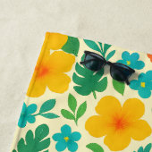 Tropical Paradise – Palm Leaves & Hibiscus Pattern ビーチタオル (インサイチュ)