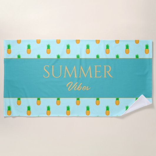 Tropical Pineapple with Summer Vibes Custom Text ビーチタオル (正面)