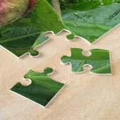 Tropical Pink Hibiscus Flower Camouflaged Lizard ジグソーパズル (側面)