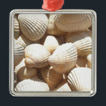 Tropical Sunny Exotic Sea Shells メタルオーナメント<br><div class="desc">Tropical Sunny Exotic Sea Shells</div>