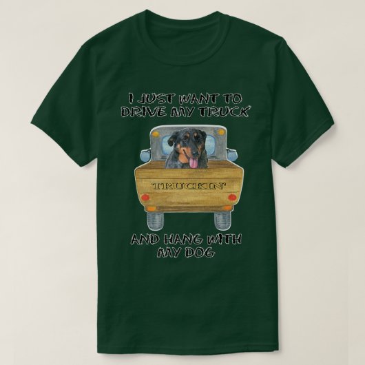 Truck Driving Dog Beauceron  Tシャツ (デザイン正面)