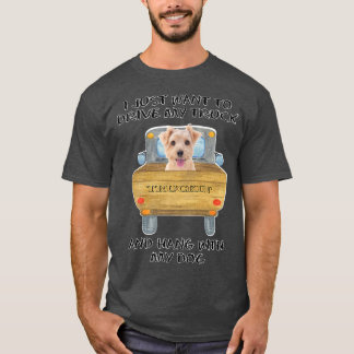 Truck Driving Dog Norfolk Terrier  Tシャツ
