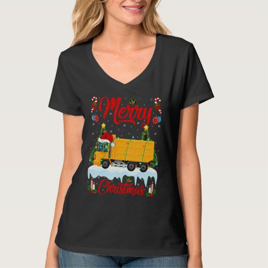 Truck Lights Xmas Tree Santa Truck Christmas Tシャツ (正面)
