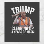 Trump Cleaning up 4 Years of Mess Garbage Can ワインラベル (シングルラベル)