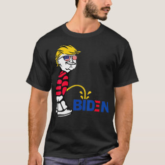 Trump Flag Sunglasses Peeing Pissing Pee On Biden, Tシャツ
