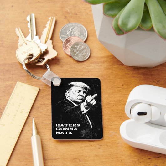 Trump Middle Finger 2026 Meme Funny キーホルダー (デスク)