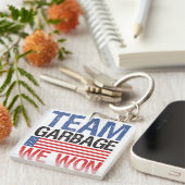 Trump - Team Garbage We Won キーホルダー (正面右)