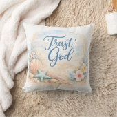 Trust God Coastal Beach Watercolor  クッション (ブランケット)