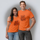 Trust in Krishnaタイポグラフィデザイン Tシャツ