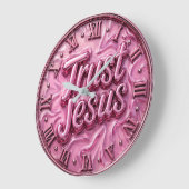 Trust Jesus Pink Marble  ラージ壁時計 (傾斜)
