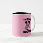 Trust Me I’m a Dogtor ツートーンマグカップ (正面右)