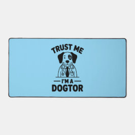 Trust Me I’m a Dogtor デスクマット
