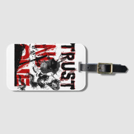 Trust No One ラゲッジタグ