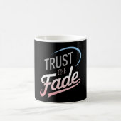 Trust The Fade Disc Golf Design Stylish And Comfor コーヒーマグカップ (中央)