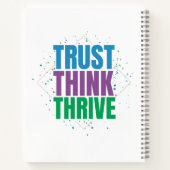 Trust Think Thrive – Motivational Quote Design ノートブック (裏面)