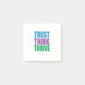 Trust Think Thrive – Motivational Quote Design ポストイット (正面)