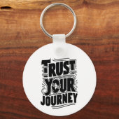 Trust Your Journey Vertical Typography Art キーホルダー (正面)