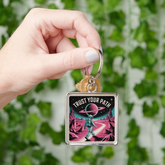 Trust Your Path キーホルダー (手)