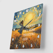 Trusting God in a Golden Field Artwork スクエア壁時計 (傾斜)