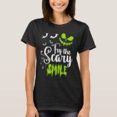 Try The Scary Smile Pumpkin Jack O Lantern Face Tシャツ (正面)