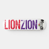 TST / LION ZION スケートボード (横)