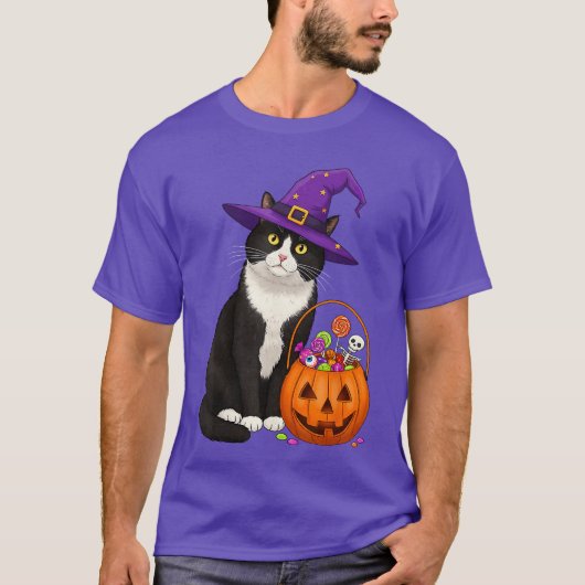Tuedo Witch Cat Halloween Candy Basket for Men Wom Tシャツ (正面)