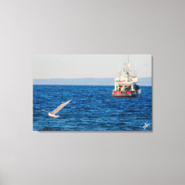 TugボートとBird on Mutiny Bay #2 キャンバスプリント