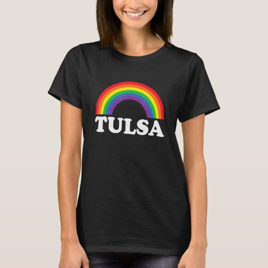 Tulsa Rainbow LGBTQ Gay Pride Lesbians Queer Tシャツ (正面)