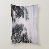 Tulumの溶岩のビーチ アクセントクッション (正面(垂直))