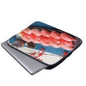 Tuna Celebration – Laptop Sleeve by SUSHIMI ラップトップスリーブ (正面下部)