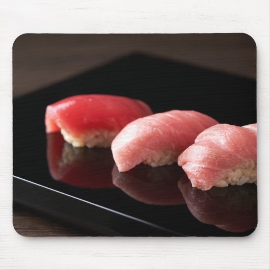 Tuna Trio Elegance – Zen Sushi Mouse Pad マウスパッド (正面)