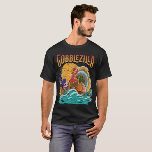 Turkey Day Thanksgiving Gobblezilla Kaiju Monster Tシャツ (正面フル)