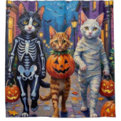 Turkish Angora Cats In Halloween Costumes シャワーカーテン (正面)