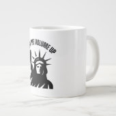 Turn The Volume Up New York Zohran Mamdani ジャンボコーヒーマグカップ (正面右)