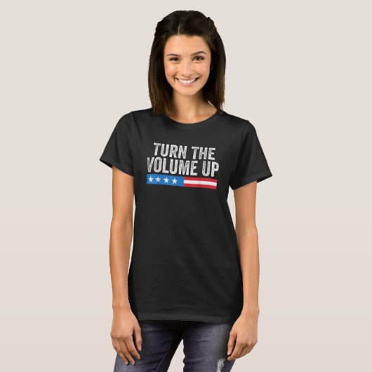 Turn The Volume Up  Tシャツ (正面フル)
