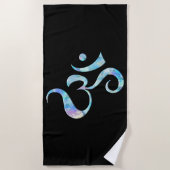 Turquoise Marbled Om ビーチタオル (正面)