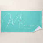 Turquoise Newlyweds Name Personalized Honeymoon ビーチタオル<br><div class="desc">Celebrate your love in style with this personalized beach towel for adults, featuring the newlyweds' names in an elegant, modern design. Perfect for a honeymoon beach trip, anniversary getaway, or romantic vacation, this soft and vibrant towel is a must-have for couples who love to travel together. Designed with a turquoise...</div>