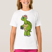 Turtle as Photographer with Camera Tシャツ (正面)
