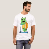Turtle Kick Scooter Tシャツ (正面フル)