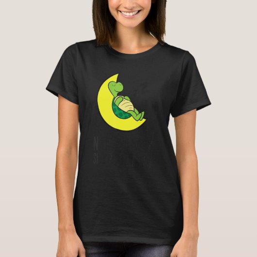 Turtle Tired Nap All Day Sleep All Night Cute Turt Tシャツ (正面)