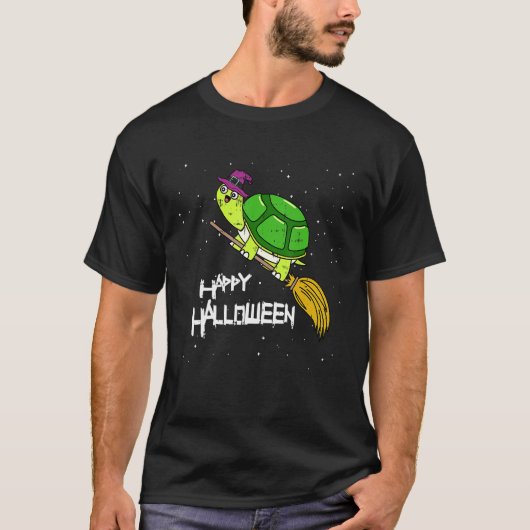 Turtle Witch Broomstick Night Cute Reptile Hallowe Tシャツ (正面)
