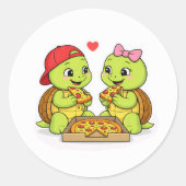 Turtles sharing pizza and smiles ラウンドシール (正面)